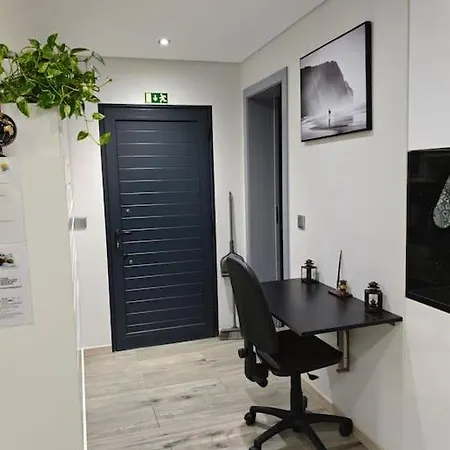 Vаrаndаs Dо Sоl-vista Relaxante Entre Mar E Montanha Апартаменты Понта-ду-Сол