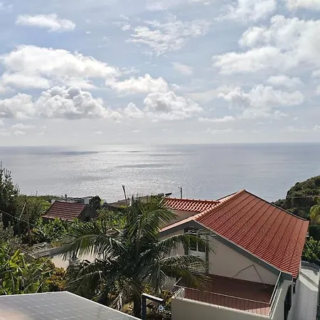 Vаrаndаs Dо Sоl-vista Relaxante Entre Mar E Montanha * Ponta do Sol (Madeira)