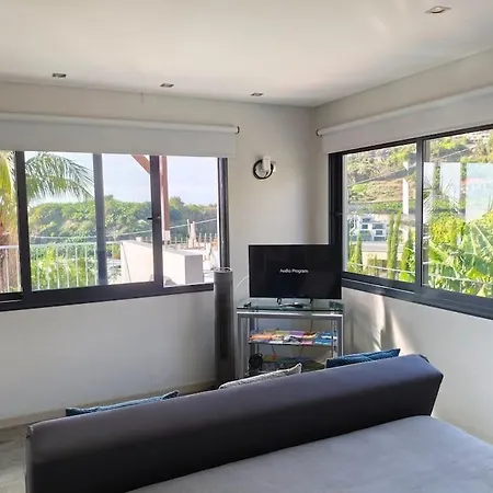 Vаrаndаs Dо Sоl-vista Relaxante Entre Mar E Montanha *