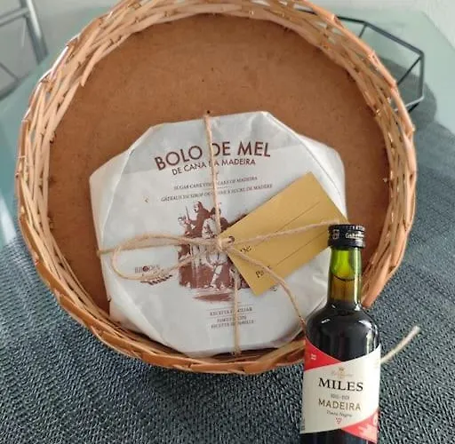 Vаrаndаs Dо Sоl-vista Relaxante Entre Mar E Montanha Διαμέρισμα *